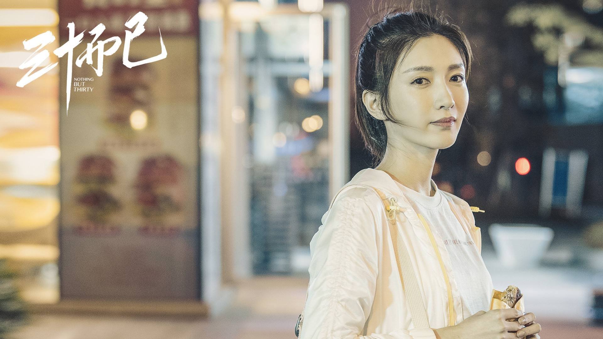 希腊女篮在欧洲锦标赛中再迎佳绩，传统劲旅不断保持强势，希腊女球迷