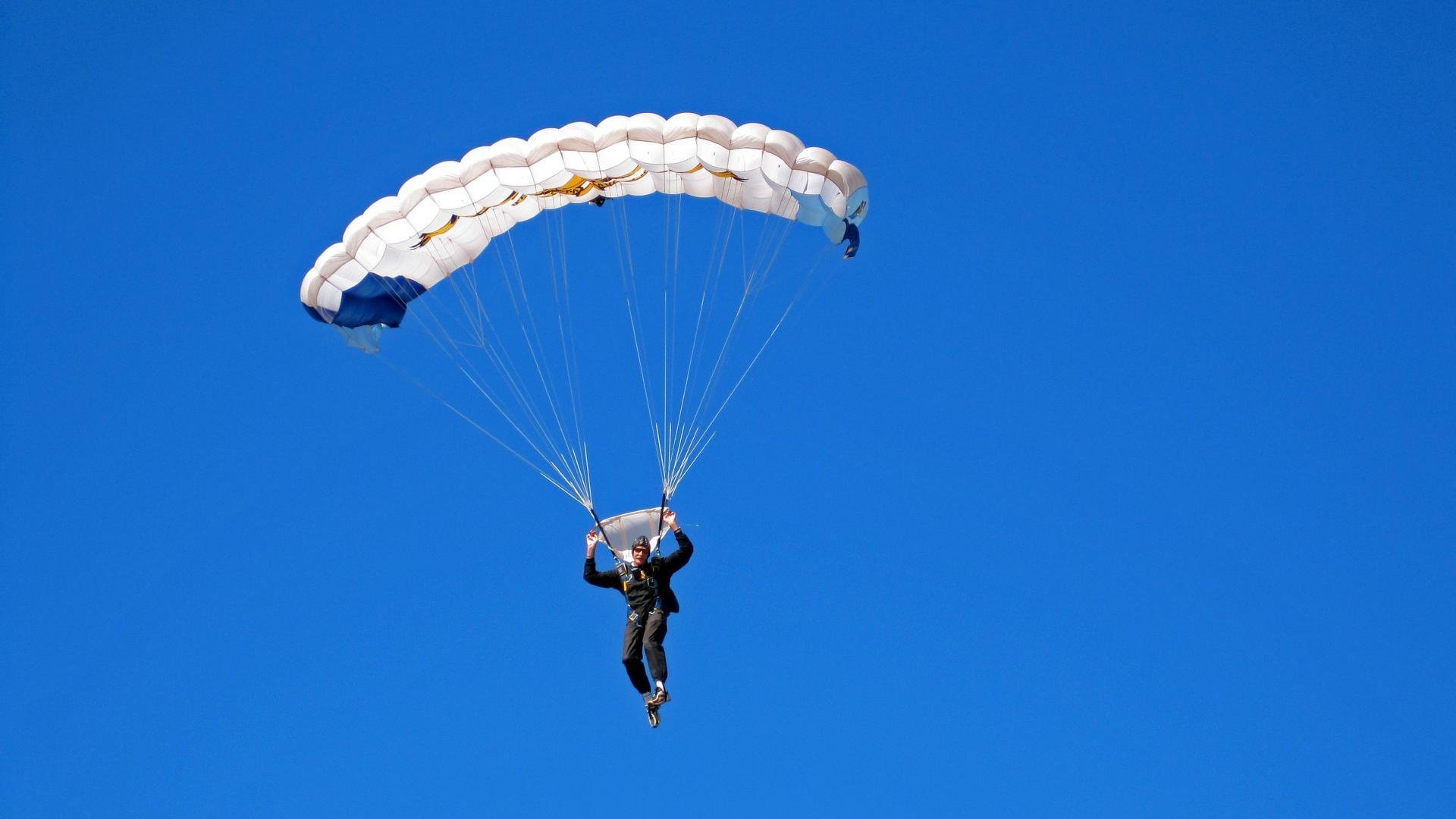 乐鱼电竞在线平台登录入口-关注——中国足球国际交流日益频繁，谈中国足球