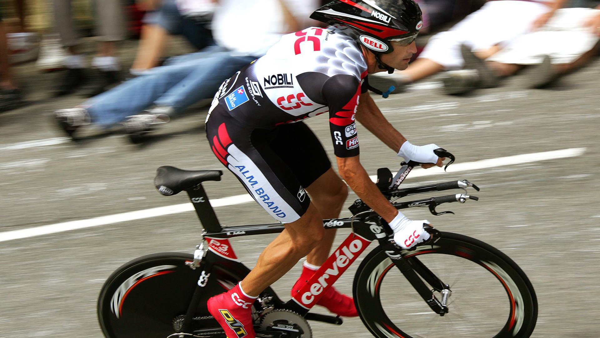 乐鱼足球官网-统计数据透视：今年联盟的攻守平衡点在哪里？，攻守联盟例子